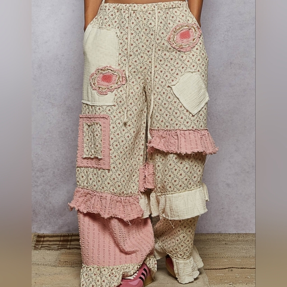 POL Pants - Q19 The Sheri  Pol Floral Patchwork Ruffle Pants in Pink and Cream